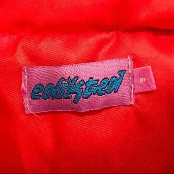 EDIKTED red monogram puffer size small - Picture 4 of 4